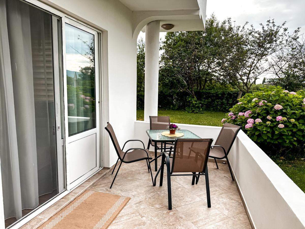 Casa Nita Apartment Ulcinj Ngoại thất bức ảnh